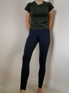 Nike Dri-FIT High-Rise Training Leggings with Pockets - Navy